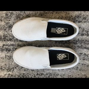 EUC women’s white vans size 9